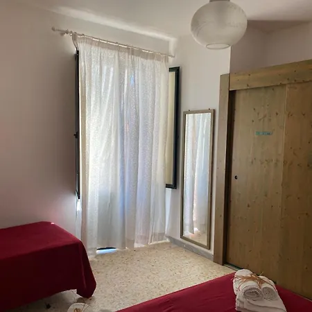 La Punta Della Signora Apartment